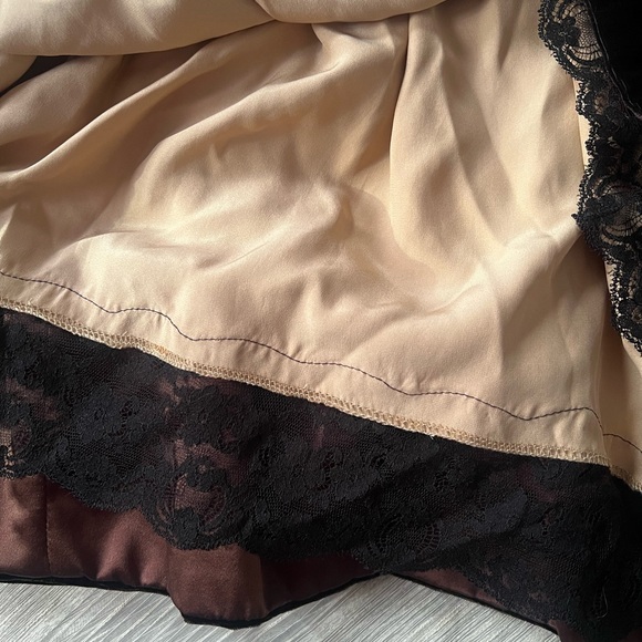 Dolce & Gabbana Leopard Velvet Blazer & Silk-Lined Skirt with Velvet Panel—2000s - Picture 14 of 16